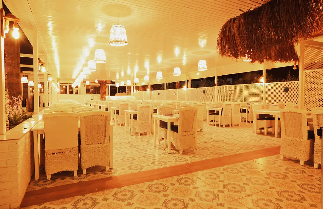 Club Munamar Beach Resort Hotel-1